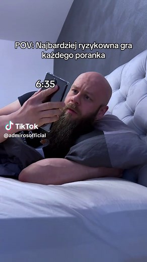 Jeszcze tylko 5 minut… 🥱 #relatable #admiros #fyp #comedy #śmieszne