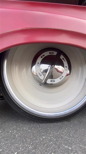 Slammed Ford F100 with an unexpected but, expected twist. . . . ____________________________________________ #jetperformance #jetchip #musclecar #classiccar #automotive #motorsport #aftermarket #tuning #americanmuscle #huntingtonbeach #surfcity #performance #carculture #speedhunters #speedsuspects #carswithoutlimits #carsovereverything #hotcars #ford #f100 #truck #slammed | JET Performance Products Inc.