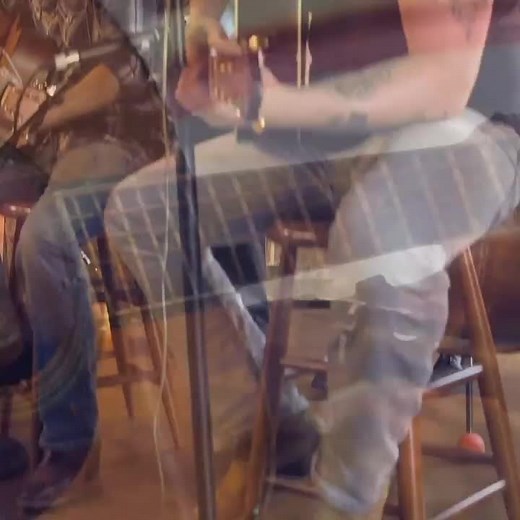 When you hold me tonight, don’t close your eyes #fyp #jkwhitley #keithwhitley #countrymusic #countryrebel #country