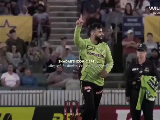 cricket_fan_page on Instagram: "#日本 #テクノロジー #イノベーション #グリーンエネルギー #未来技術 知識 知ってますか 技術事実 持続可能なエネルギー 発明 トレンド 日本は圧力電気磁器を使用して電気エネルギーを歩行に変換します。これらの磁器レンガは、歩行のエネルギーを捉えます。歩くと、 体重と動きによって磁器に圧力がかかります。磁器はわずかに曲がり、これにより機械的応力が生じます。 セラミックタイル内の加圧された材料が、この応力を電気エネルギーに変換します。一歩ごとに少量の電荷が発生しますが、数百万歩を組み合わせると、駆動するのに十分な電力を生成できます。LEDライト、デジタルディスプレイ、サー。涩谷駅のような混雑した場所では、1日約240人が利用します。このシステムは10万歩に貢献しています。この電気は貯蔵またはすぐに使用することができ、従来の電源への依存を減らし、持続可能な都市インフラをサポートします。この方法は、日常の活動を利用可能な再生可能エネルギーに変換します。日本 知好 日本は圧力電気磁器を使用して電気エネルギーを歩行に変換します。