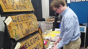Young entrepreneurs show off businesses at expo