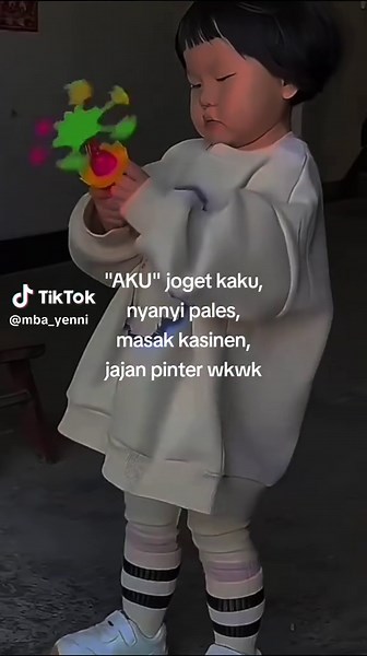 YeLlow❗ (@mba_yenni)’s videos with suara asli - Wisnu Jaya