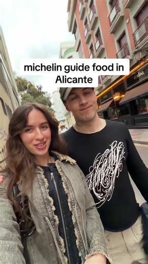 Michelin Guide Food in Alicante: Chaotic & Loud Dinner