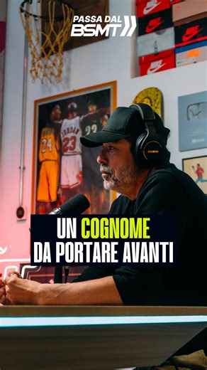 The BSMT on Instagram: "Difficile confrontarsi con un grande come Vittorio Gassmann, suo padre, eppure @alessandro_gassmann_official è riuscito a farlo e ora anche @leogass.official lo sta facendo, nella musica e nella recitazione. Vuoi vedere l’episodio completo? 🔗⬆"