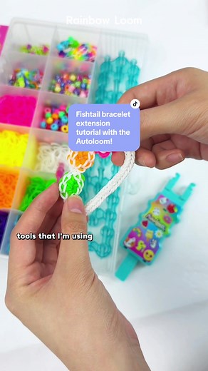 Parents! 📢 Keep your kids busy crafting this summer with this Loomipals and Autoloom combo set 🤩 It comes with 3 different types of looms for 3x the fun! #rainbowloom #crafts #autoloom #tiktokshoptoys #tiktokshopkids #parentsoftiktok #craftymoms #braceletmaking #learnontiktok
