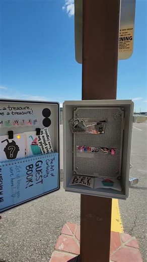 CLARESHOLM, YOU HAVE A CURIOSITY BOX! #streetart #streetarteverywhere