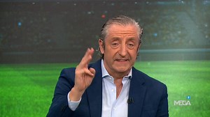 530K views · 15K reactions | ️ SORIA DESVELA la INTRAHISTORIA de la VISITA de MESSI al CAMP NOU. ❤️ "Se veía el estadio desde donde estaba cenando y decidió IR CON EL CORAZÓN".  "El vigilante le dijo que si quería pasar". | El Chiringuito TV | Facebook