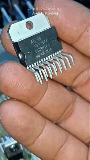 he installed a TDA 7377 sound ic and data pin #tips #inspiration #install #ic #tda7377 #electronic