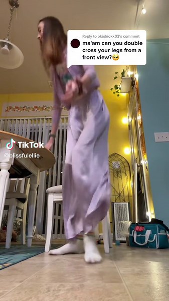 Mastering the Crossy Cross Pose - TikTok Video