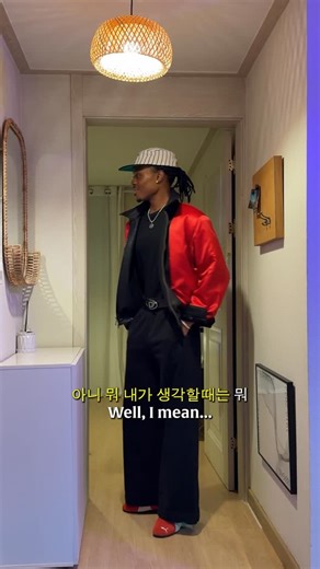 Jerry on Instagram: "아우터 뒤집어 입었더니… 착장 정보 ‼️ 모자: @6crayon 바지: alright then (빈티지) 아우터: @mmic_official 두번째 아우터: @zaraman 쩟째 신발: @puma_kr 티쳐츠: @cosstores 2번째 신발: @ugg_korea 3번째 신발: @iyso_official"