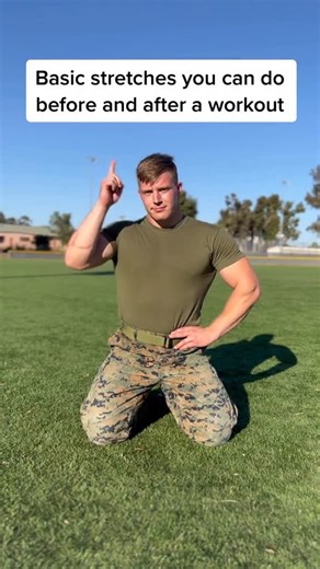 푻풀푳푬푹 푽푨푳푬푵풁푰푨 on Instagram: "U.S. Marine shows how to do basic stretches."
