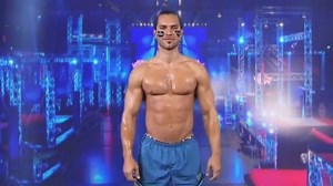 Krasser shit, was Alon Gabbay da abgezogen hat. Das Zwinkern hat mir den Rest gegeben Bro :D | Mischa Janiec