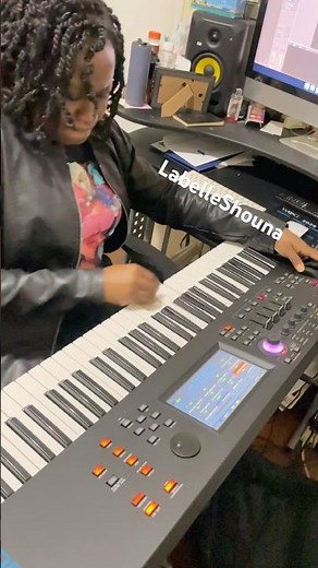 Mwen Wè M Nan Ou - Rutshelle Guillaume Solo piano 🎹 Shouna #shouna #kompa #konpa #rutshelle