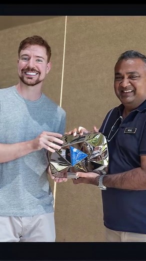 MrBeast revealed the 400 million subscribers Play Button! It was presented to him by the CEO of YouTube, featuring a brand new blue triangle design! #MrBeast #PlayButton #400M #400MSubscribers #YouTubeAwards