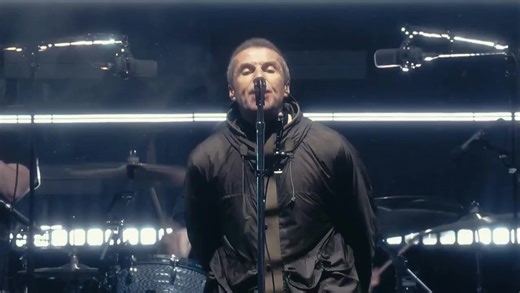 Oasis - Acquiesce live in Cardiff 2025 🎥: Big Brother Recordings | Manchester Lemon