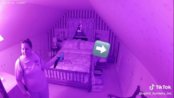 This is the other camera angle of the cabinet opeing in its own! It actually happened twice throughout the night! As you can see from our previous video, there was nobody in the cabinet. #SpiritBox #cemetery #hauntedcemetery #ghostattack #paranormalmimic #mimic #ghosthunting #paranormalinvestigation #paranormalinvestigator #demon #orb #demonic #anomaly #EVP #paranormal #paranormalmusicbox #rempodactivity #poltergeist #spiritball #ghost #fypシ゚viral #fypage #fyp #paranormal #paranormaltiktok