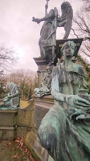 The Angel Statue - Leeds - The meaning of Angel and skull Headstones #angels #gravestone #memorials #curiosity #skulls #memorial #graves #cemetery #monuments | Paranormal Hauntings