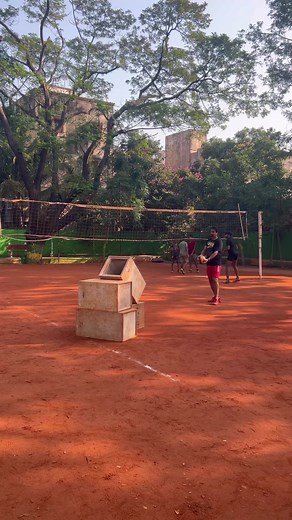 54K views · 887 reactions | Volleyball drills  1️⃣ Setter defense ball setting practice 2️⃣ Setter 4 zone setting practice 3️⃣ Libero dive practice #volleyball #volleyballplayer #practice #latest #setter #libero #workout #reelsfbシ | Sivaraman Adhi | Facebook