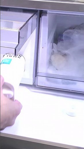 Install Samsung Water Filter Easy #shorts #samsung #waterfilter