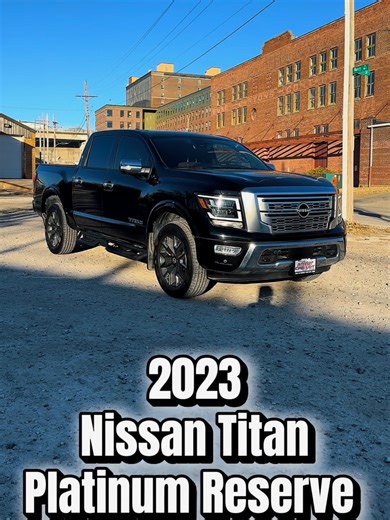 2023 Nissan Titan Platinum Reserve 😮‍🔥 Luxury truck with real V8 power. Would you take this over a Ford or Ram?
