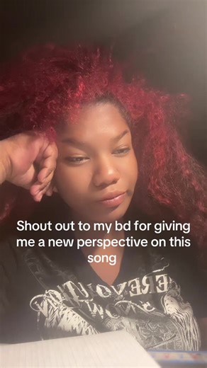 I look awful right now and ignore my eyebrows I have to redye them 😭😭 a girl is going through it!!! #dvawareness #alt #dv #ihateithere