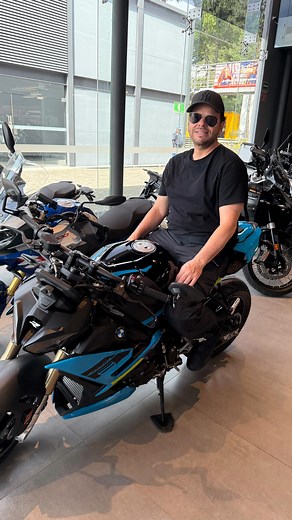 436K views · 8.7K reactions | El valor de un padre no está en lo que deja , si no lo que realmente enseña ! Ve este vídeo hasta el final ! | Rafael Coppola | Facebook