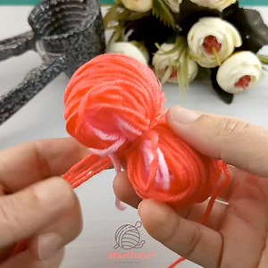 7.5K views · 32 reactions | ✅Woww✅ I made it with the walnut cracking tool and it was great | Crochet&Knitting by marifu6a | Facebook