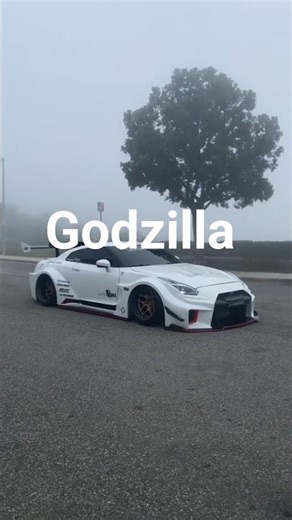 como o Nissan GTR ficou conhecido como Godzilla #car #godzilla #nissan #gtr #automobile