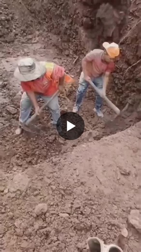 #hazard #jha #risk #excavations #overlapping #shoring #sloping #trench #stop #wet #unsafe #stay_safe #assess #protect #prevent #hsse #excavationsafety #zeroharm | AbdulRahman AHMED Alkholaidi