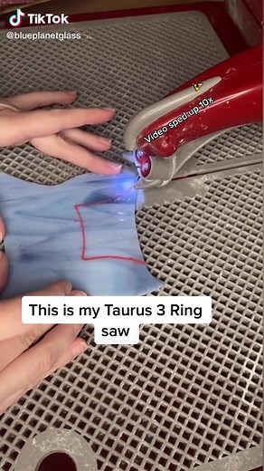 The saw blade is diamond coated & using only the front will wear it down faster. Using all 4 sides utilizes the saw to its full potential. #stainedglass #stainedglasstips