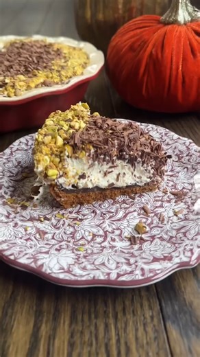 SAVE my CANNOLI PIE recipe and be the hero of your New Year's Eve party! 🥧✨ Full recipe below. If you're bored of your standard holiday pies, try my CANNOLI PIE….it's super easy to make and soooo delicious. Perfect for ringing in the new year! Pie Crust Ingredients: • 40 Biscoff cookies • 8 tbsp butter melted • 1 cup mini dark chocolate chips Pie Ingredients: • 1 ½ lbs ricotta STRAINED OF ANY EXCESS MOISTURE • 12 ounces mascarpone or full fat cream cheese • 1 ¼ cups powdered sugar • 1 orange ze