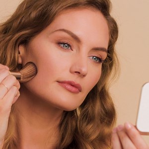 1K views · 22 reactions | Sun protection made beautifully easy! PurePressed Base Mineral Foundation with SPF 20/15 gives sun protection, coverage and skincare in one! | jane iredale | Facebook