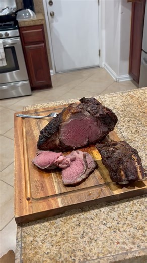 THE BEST PRIME RIBS 🔪😋😋 #shortsfeed #trending #meat #satisfying #slicing #kitchen #yummy #food