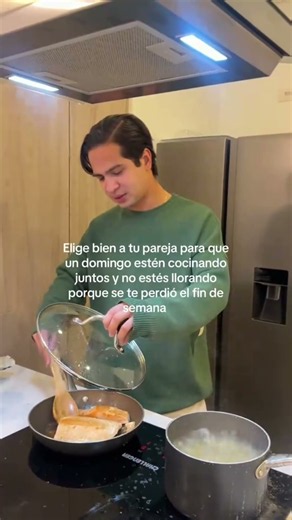Te amo esposooo🤩 yyyyy Antes de que digan ya limpiamos la estufa jajajaja #ytshorts #fyourpage
