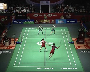 A graceful pirouette from Huang Ya Qiong. 🩰👏👏 Follow live action: https://bwf.tv HSBC Sport #BWFWorldTour #IndonesiaOpen2024 | BWF — Badminton World Federation