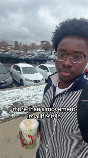 Exploring the Autumn Aesthetic with Quarterzip Style