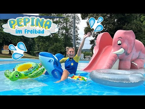 💦 IN THE OUTDOOR POOL ✨🐬 Learn to swim, slide, and have water fun for kids | Pepina's World 💦