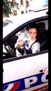 "Oh merci" 😂 😂 | Urban HIT