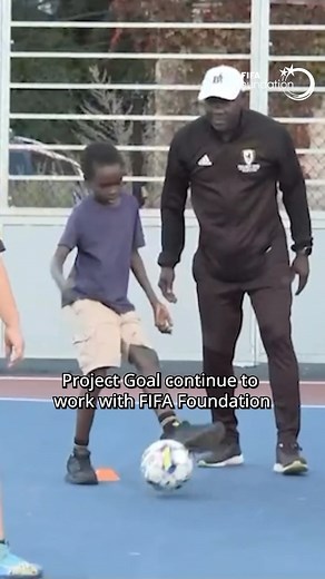 Building bright futures with @ProjectGoal! 🙌🇺🇸 A beneficiary of the FIFA Foundation Community Programme, learn more about Project GOAL and their life-changing work in the community. ❤️ | FIFA Foundation