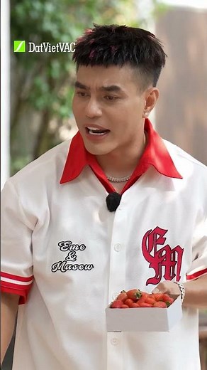 Chú Lâm giao lưu tiếng Anh với cậu bé nước ngoài nhưng... ngộ ha #anhtraivacaiduoinho