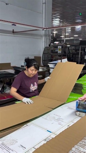How to Make Cardboard Boxes by Hand | Folding & Gluing Process