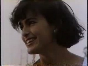 16 year old Mariska Hargitay speaking Hungarian :)