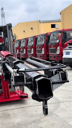 5-Ton Interspersed Flying Arm Crane Demonstration