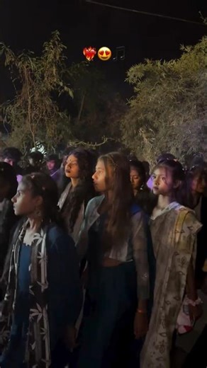 #aadiwasiboy#viralvideo#adivasisong#djremix#new_song#piru_bhai_aadivasi_song#aadivasi#video #love#dj