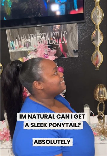 Yes, naturals can go sleek too. If you’re looking for a smooth, clean ponytail that prioritizes hair health and long-lasting results, this service is for you. Secure your appointment today—I got you. 🤍 . $20 off new clients, $50 off returning clients (read policy. Book Orlando / Altamonte FL. Text 321-677-5599 or click link in bio https://MAYATHESTYLISTLLC.as.me/ Im a License Cosmetologist with a private salon suite. Shampoo, Blowdry, Trim & Styling included . #4chair #orlandonaturalhairstylist