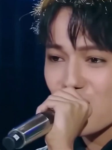 Dimash – Opera 2 The moment everything explodes From silence to power. This voice hits every time. #Dimash #Opera2 #VocalPower @Dimash Qudaibergen