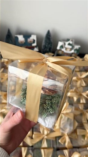 Mini Boxes with Flowers & Cones