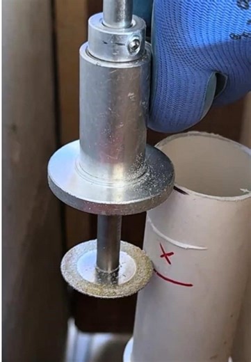 10-Inch Telescopic Cutter: Precision Tool for Plumbing