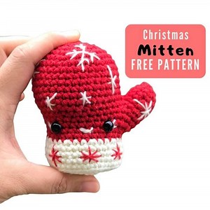 No-sew Free Crochet Mini Mitten Ornament Pattern