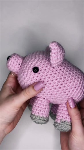 Adorable Crochet Pig Tutorial